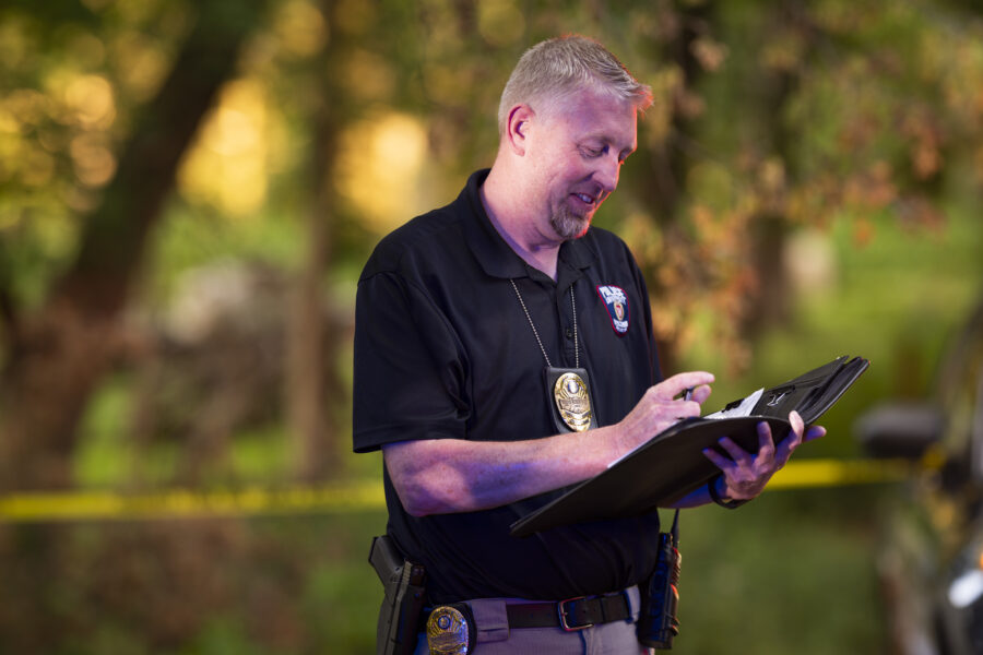 photo of det. andy nielsen on a crime scene